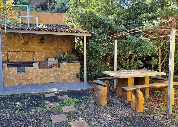 Irana Del Bosque