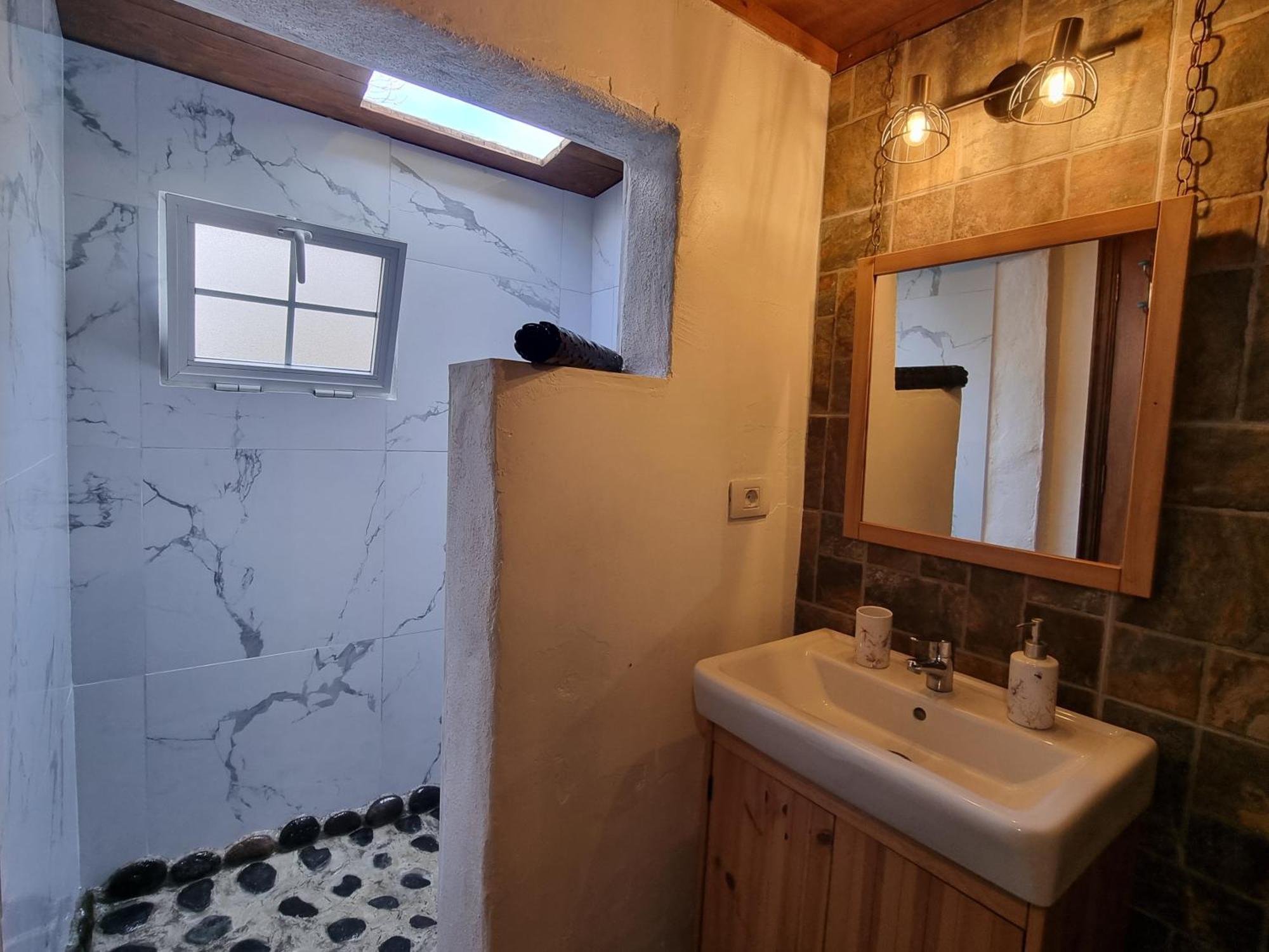 Irana Del Bosque Apartment *
